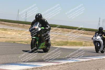 media/Jun-16-2024-Lets Ride (Sun) [[4ae6dd1f02]]/Group B/1220pm (Wheelie Bump)/